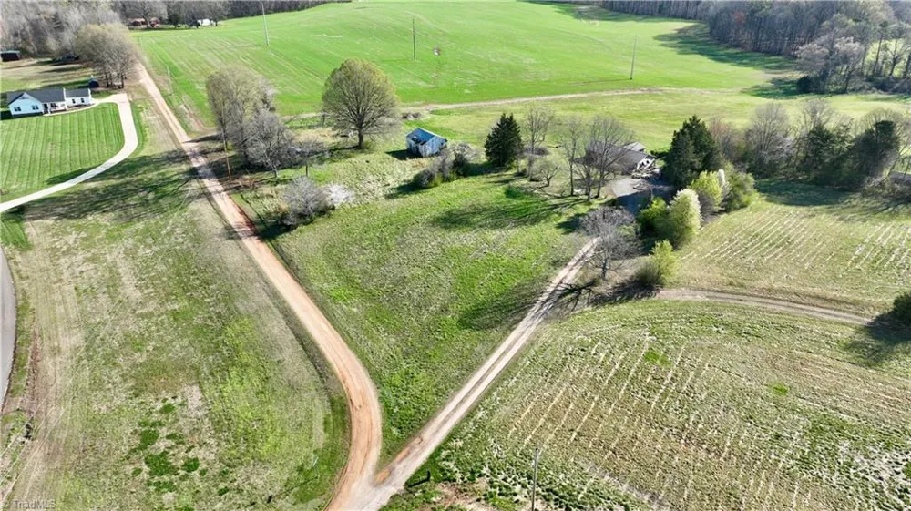 0000 Beaver Farm Road Statesville, NC 28625