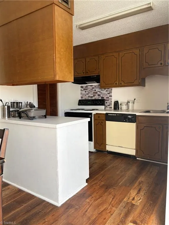 224 Northpoint Avenue #E High Point, NC 27262