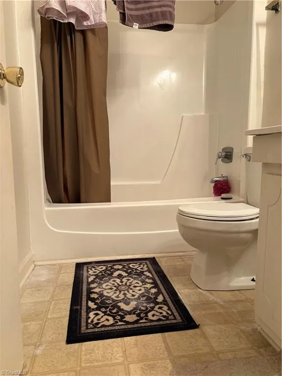 224 Northpoint Avenue #E High Point, NC 27262