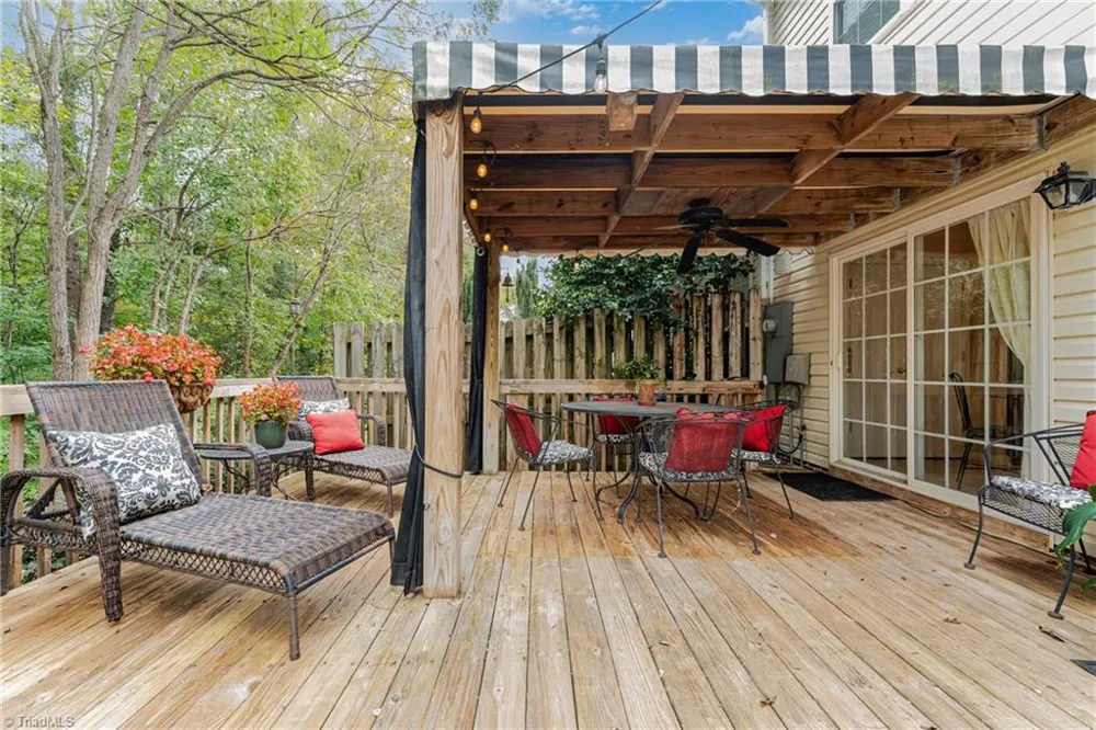 215 Channel Cove Court Jamestown, NC 27282