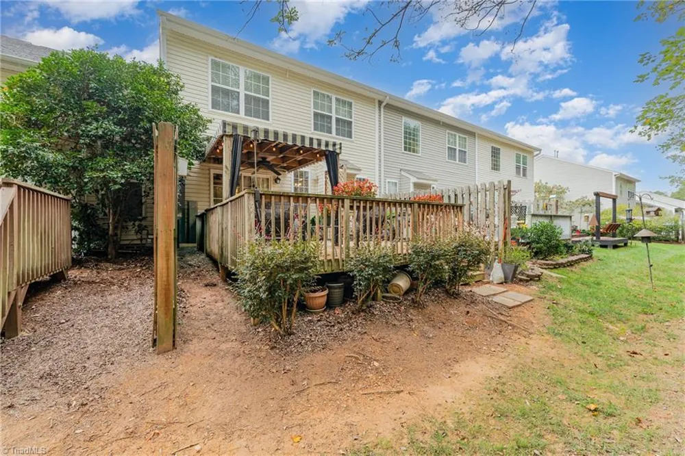 215 Channel Cove Court Jamestown, NC 27282