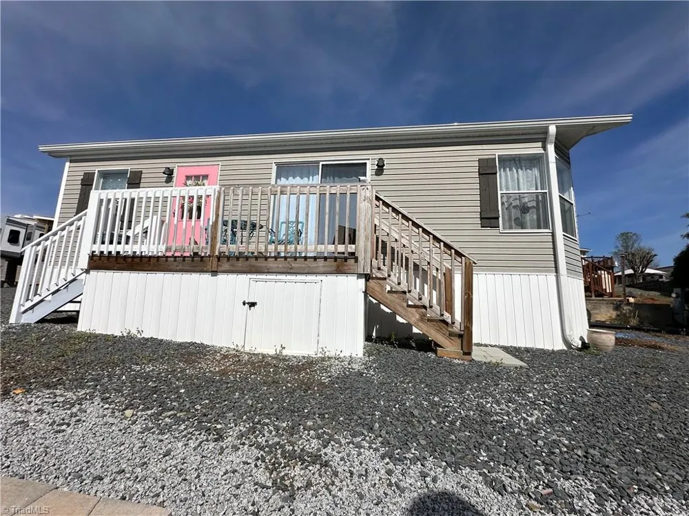 166 Eagle Drive New London, NC 28127