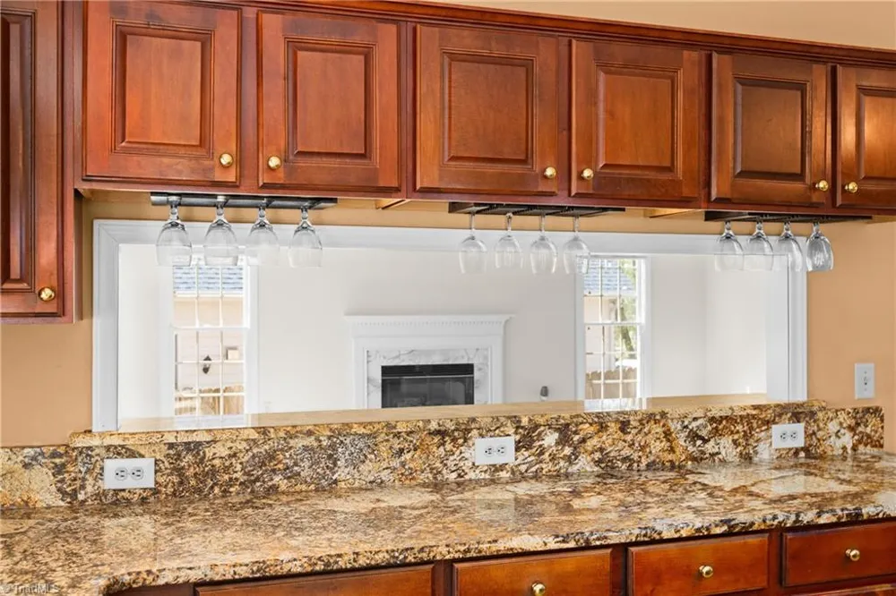 3204 Peninsula Drive Jamestown, NC 27282