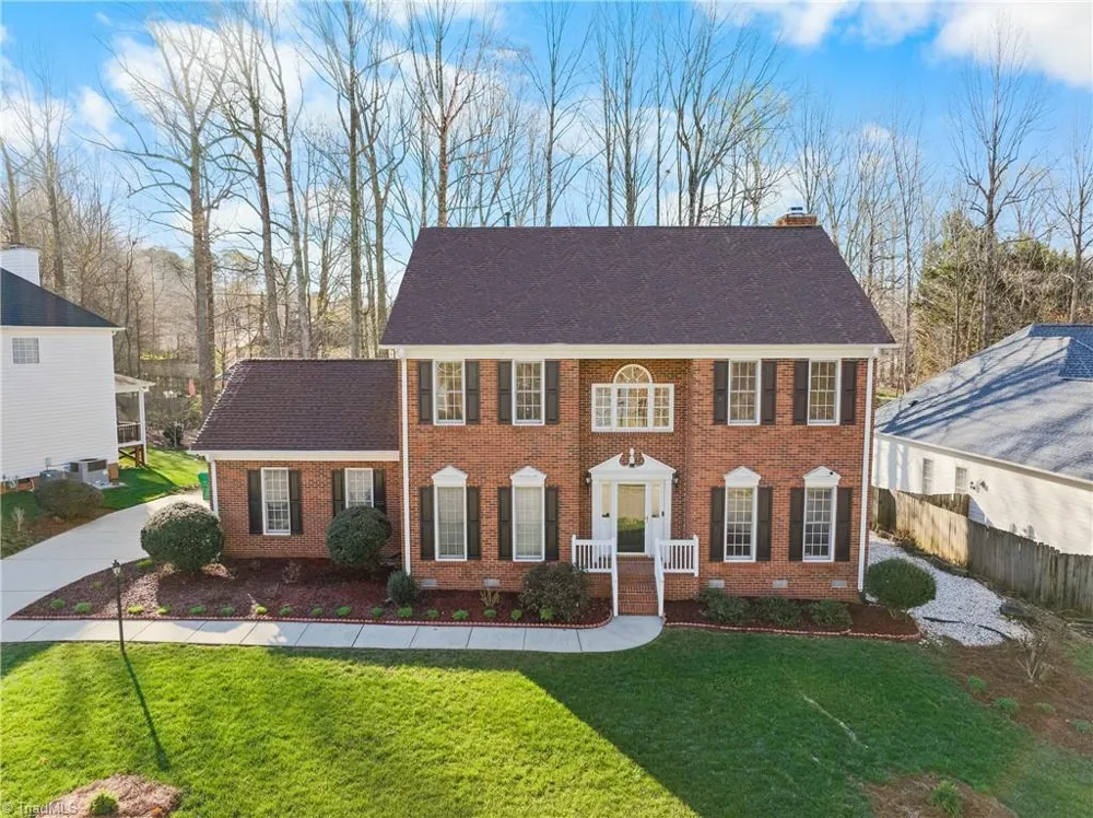 3204 Peninsula Drive Jamestown, NC 27282