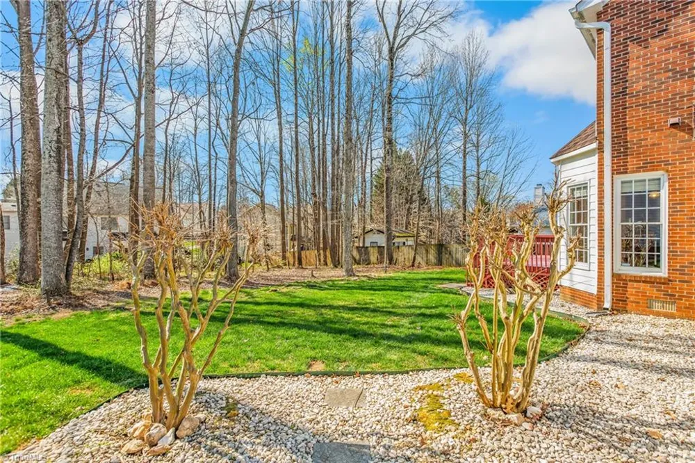 3204 Peninsula Drive Jamestown, NC 27282