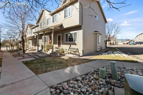 2611 Malpaso Point
