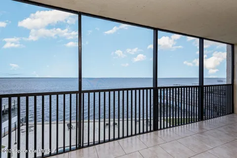 525 Indian River Avenue SE #303