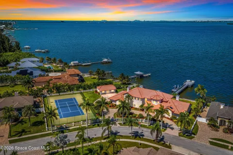 1840 Harbor Point Drive