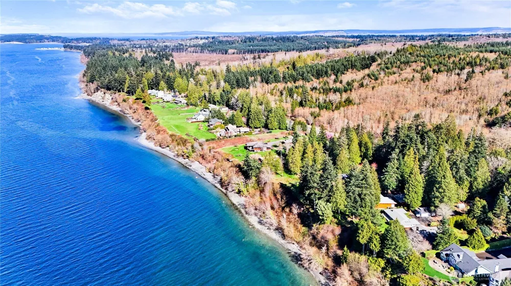 0 Hood Canal Drive NE Kingston, WA 98346