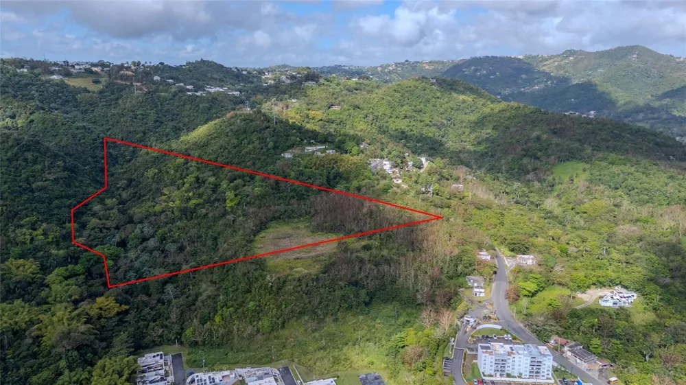PR 7784 Km 1.0 TURABO Caguas, PR 00725