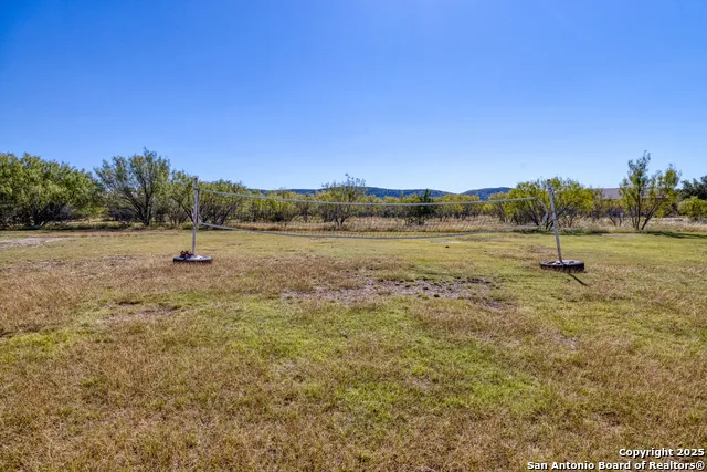 38 mountain laurel Concan, TX 78838
