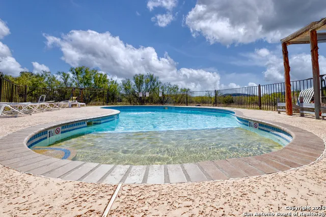 38 mountain laurel Concan, TX 78838