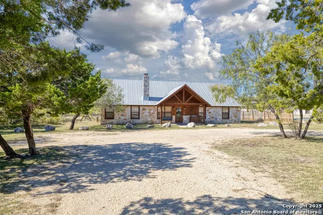 38 mountain laurel Concan, TX 78838