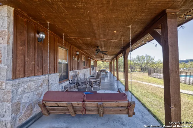 38 mountain laurel Concan, TX 78838