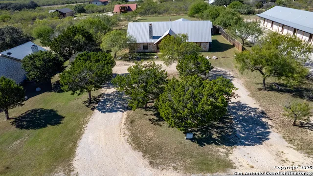 38 mountain laurel Concan, TX 78838