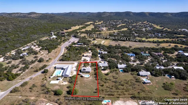 38 mountain laurel Concan, TX 78838