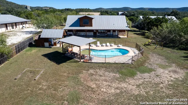 38 mountain laurel Concan, TX 78838