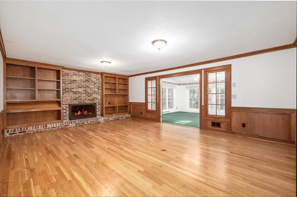 1942 Musket Court Smoke Rise, GA 30087