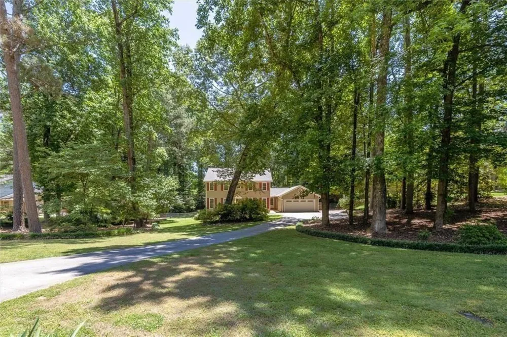 1942 Musket Court Smoke Rise, GA 30087
