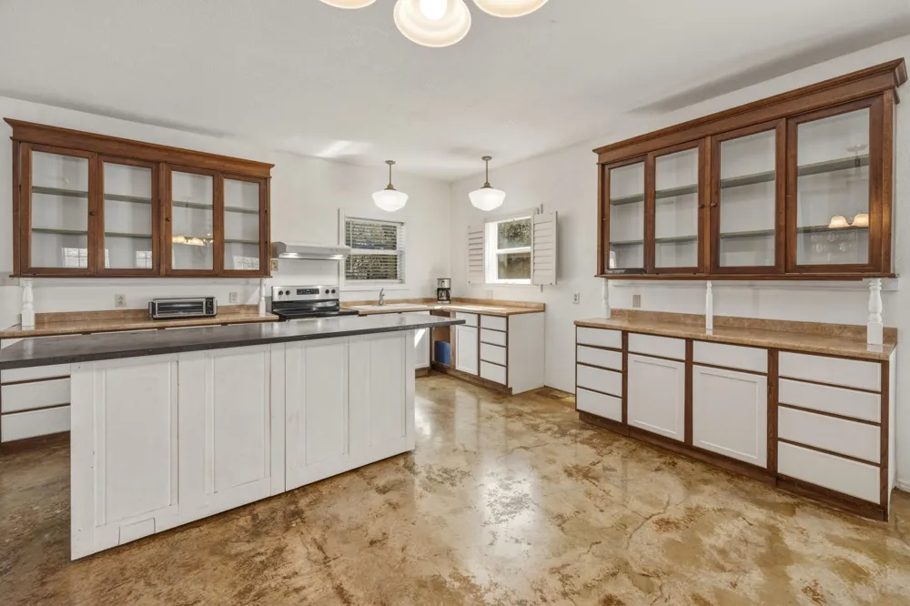 1301 Altwein Road Blanco, TX 78606