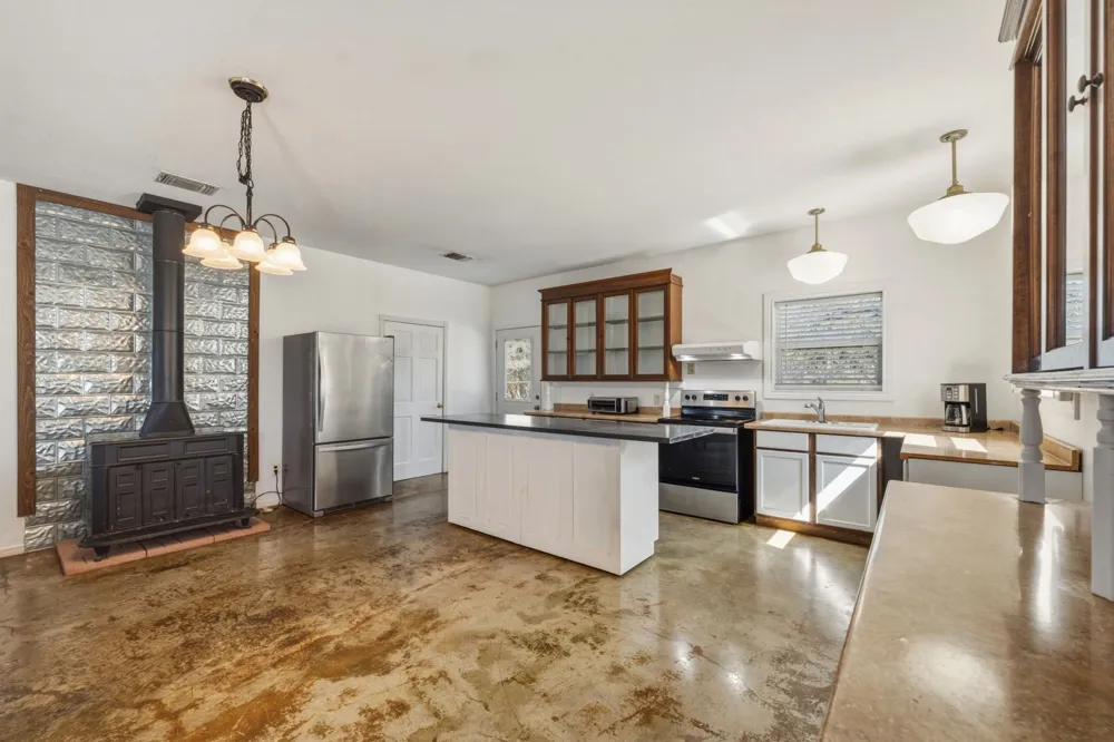 1301 Altwein Road Blanco, TX 78606