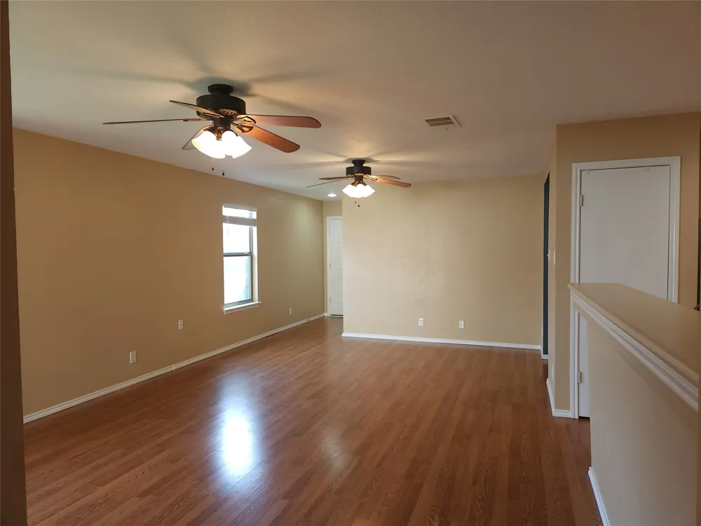 273 Tower Drive Kyle, TX 78640