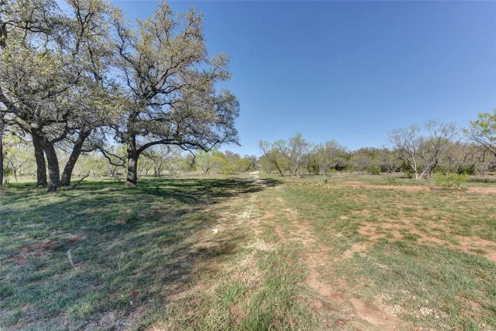 10 Old Ferry Road Spicewood, TX 78669