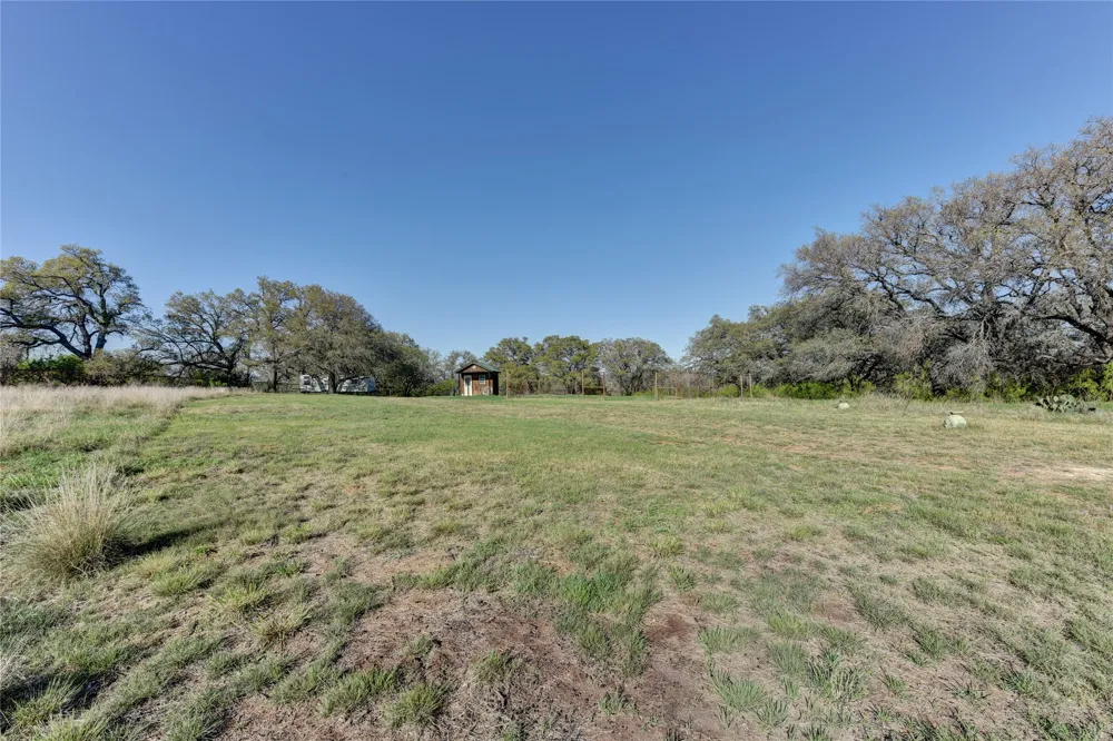 10 Old Ferry Road Spicewood, TX 78669
