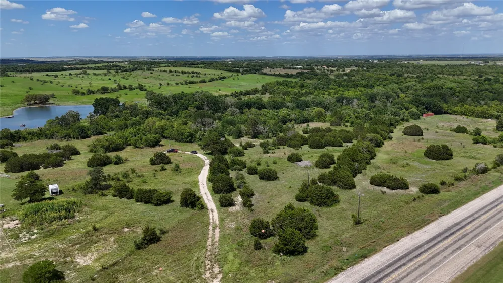 2416 Eddy Gatesville Parkway Bruceville Eddy, TX 76524