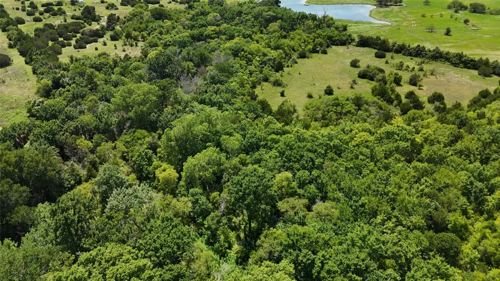 2416 Eddy Gatesville Parkway Bruceville Eddy, TX 76524