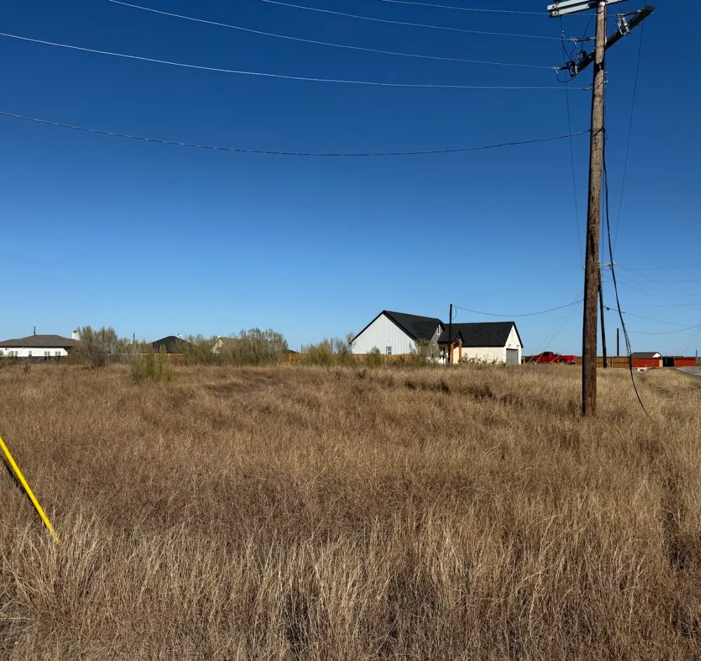 103 Desperado Loop Del Valle, TX 78617