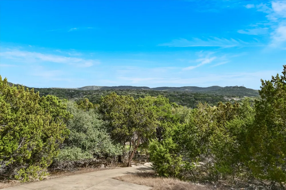 217 Rousey Street Canyon Lake, TX 78133