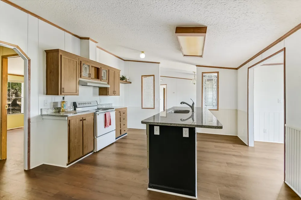 217 Rousey Street Canyon Lake, TX 78133