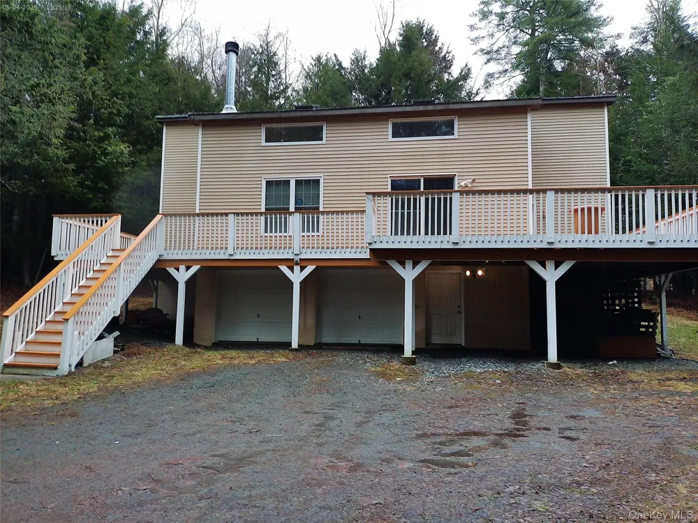 44 Lester Lane Bethel, NY 12786