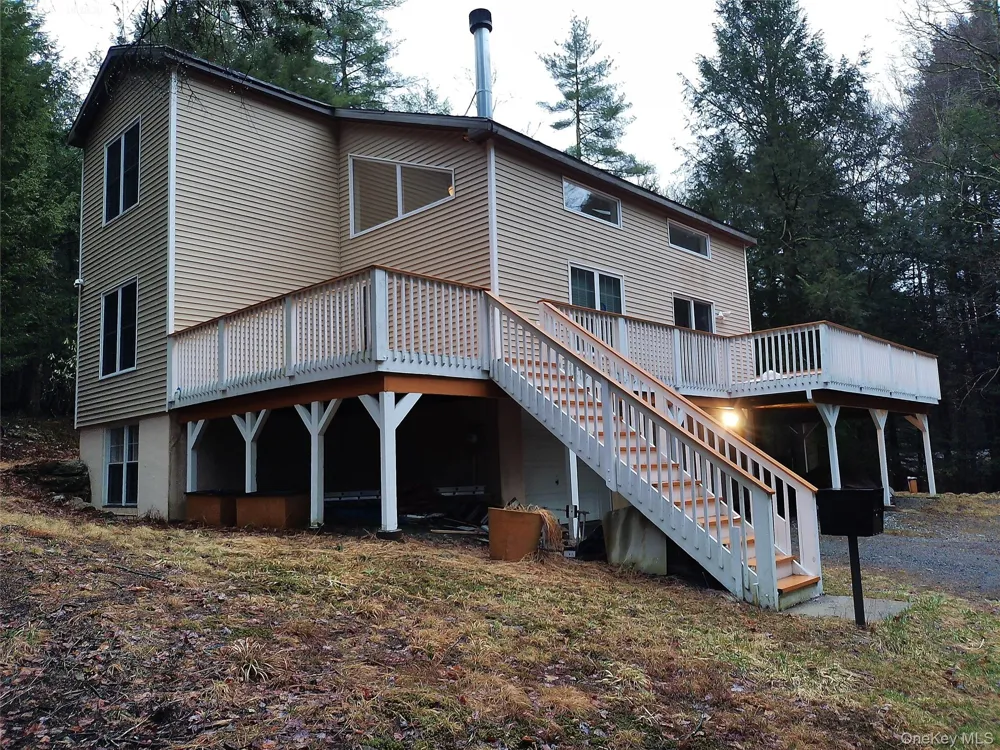 44 Lester Lane Bethel, NY 12786