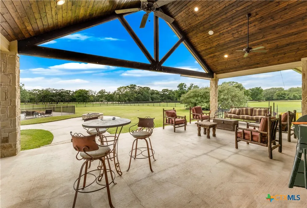 10285 Ferrill Creek Road Bryan, TX 77808