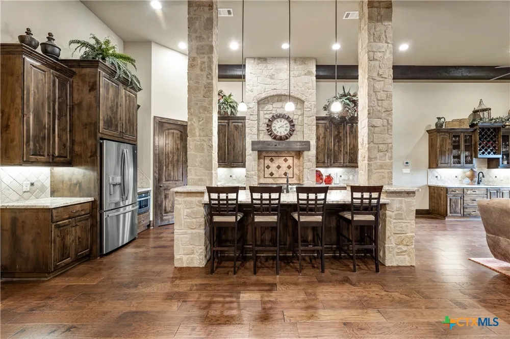 10285 Ferrill Creek Road Bryan, TX 77808