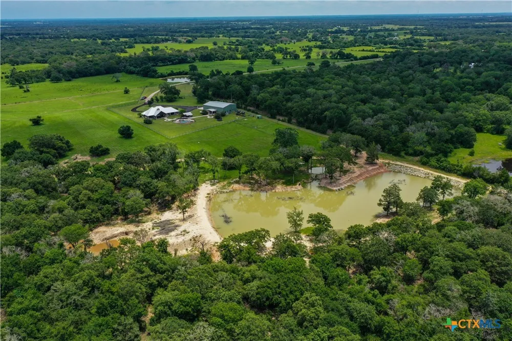 10285 Ferrill Creek Road Bryan, TX 77808