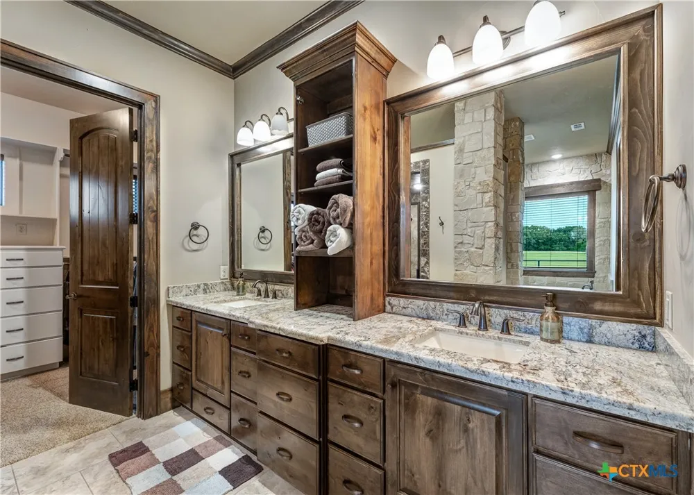 10285 Ferrill Creek Road Bryan, TX 77808