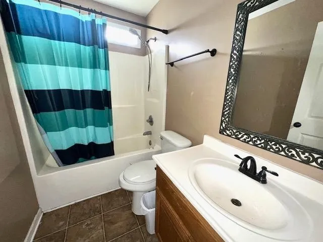 20 NAVAJO TRL Savannah, TN 38372