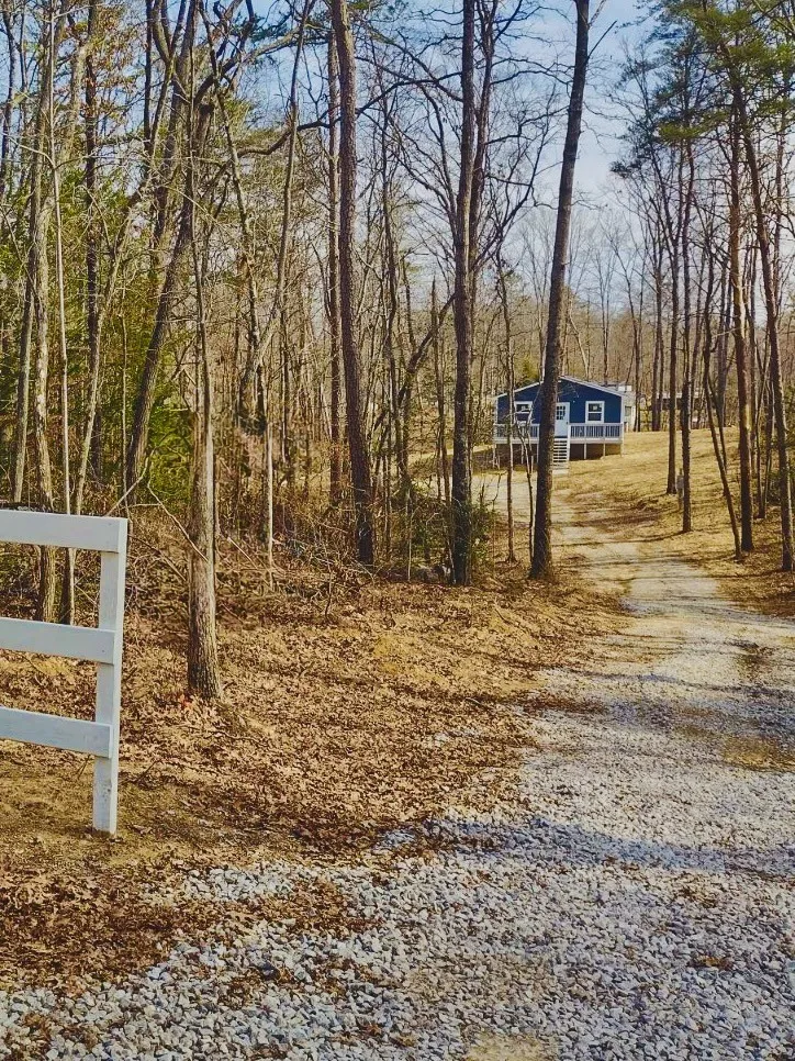 549 Dollar Dr Altamont, TN 37301