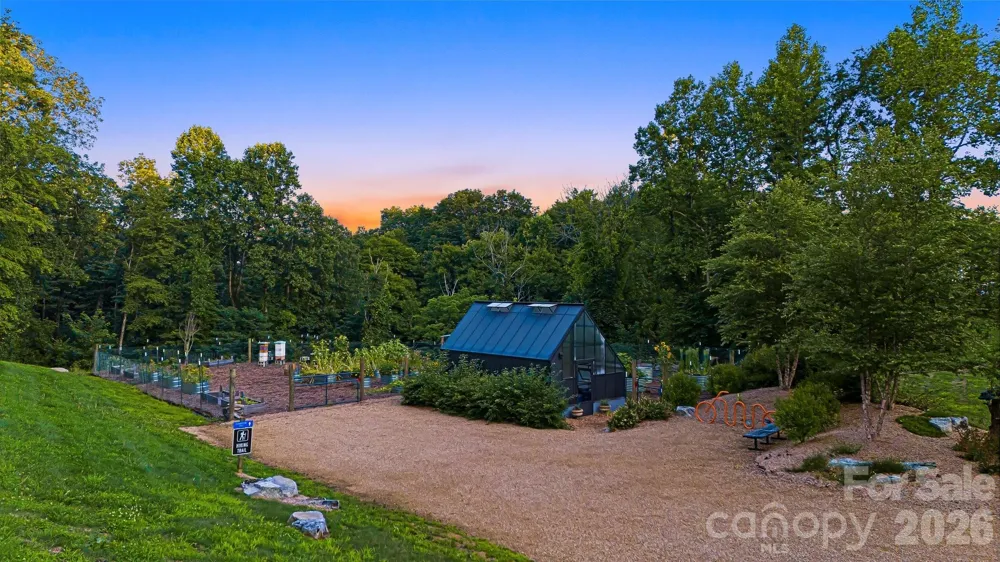 198 Mossy Rock Way #10 Fletcher, NC 28732