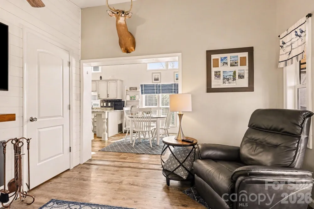 130 Eagle Drive New London, NC 28127