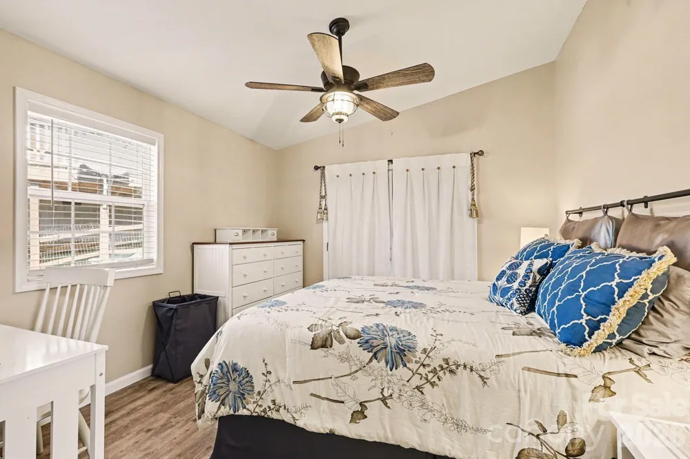 130 Eagle Drive New London, NC 28127