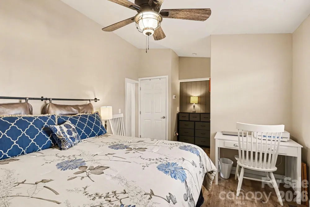 130 Eagle Drive New London, NC 28127