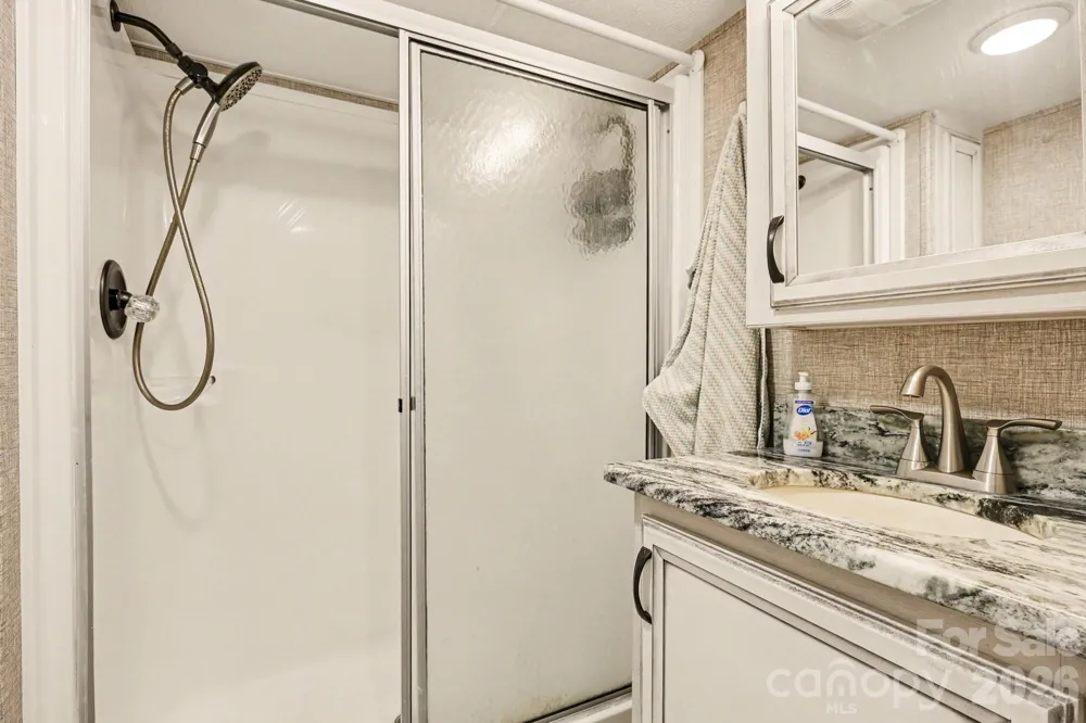 130 Eagle Drive New London, NC 28127