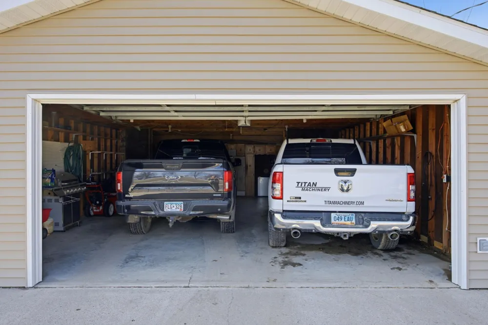 1211 Hall Avenue Breckenridge, MN 56520