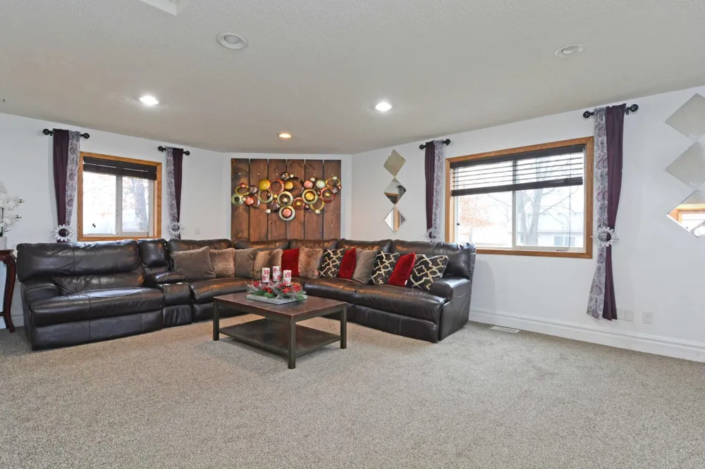 2813 232nd Lane NW Saint Francis, MN 55070