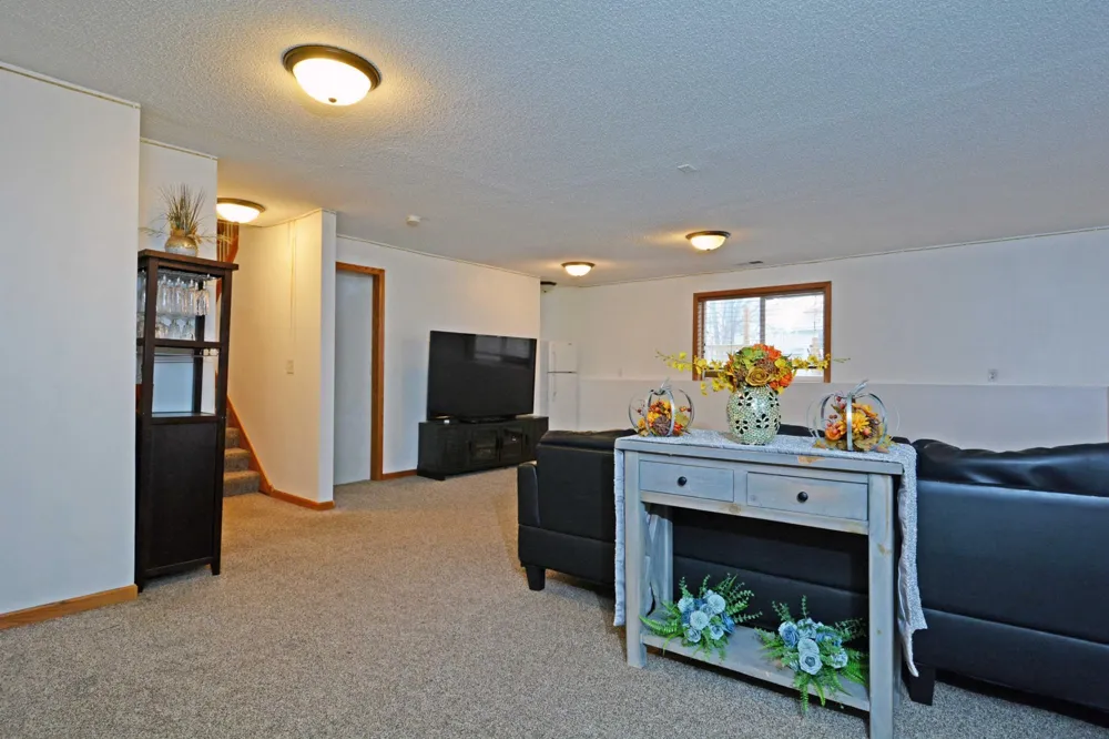 2813 232nd Lane NW Saint Francis, MN 55070