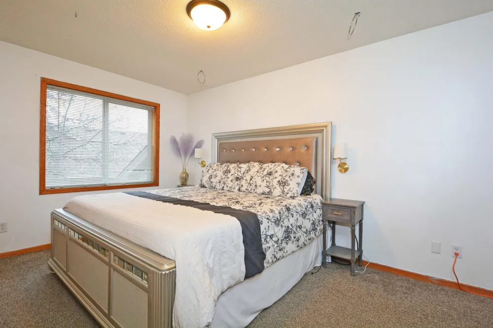 2813 232nd Lane NW Saint Francis, MN 55070